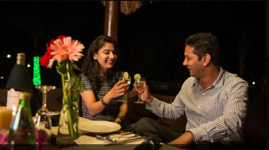 Modhera Sunrise Resort - Tents Bhungas Jungle Restaurants & Candlelight Dining Kalri Екстер'єр фото