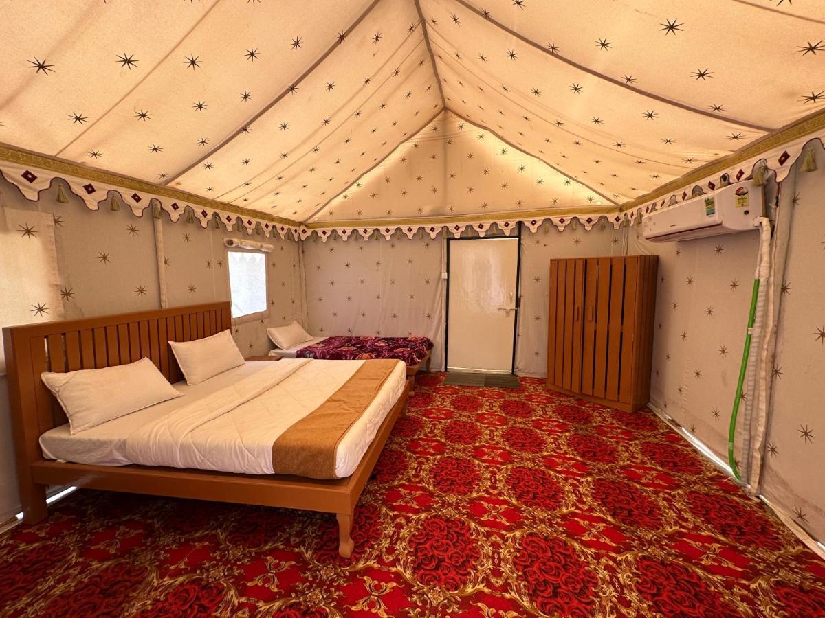 Modhera Sunrise Resort - Tents Bhungas Jungle Restaurants & Candlelight Dining Kalri Екстер'єр фото